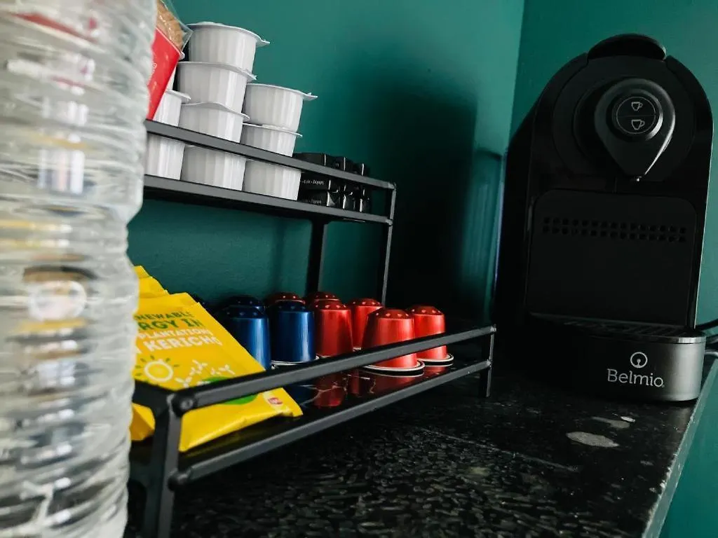 Bnb Hotel Suikernest Anversa Appartamento