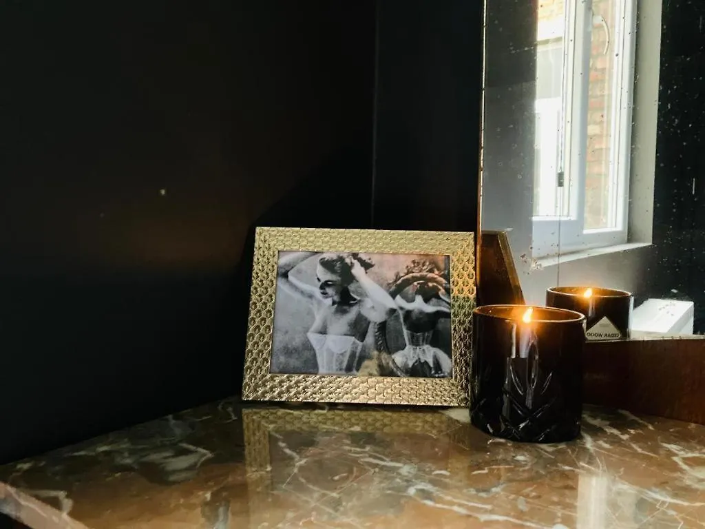 Bnb Hotel Suikernest Anversa Belgio